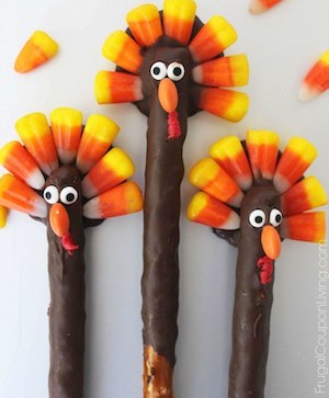 Turkey Pretzels Thanksgiving treat for kids