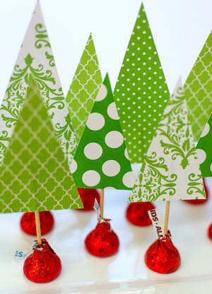 Hersey Kisses Christmas Craft with Kids