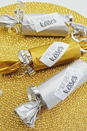 Midnight Kisses New Years Eve Party Poppers