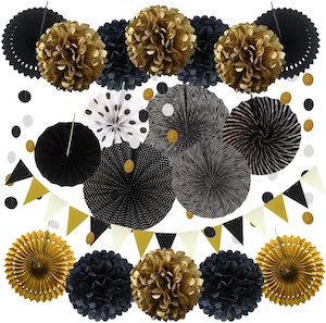 black and gold New Years eve decorations