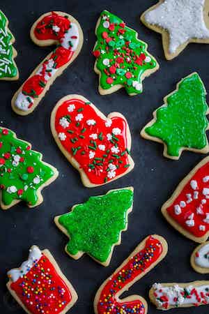 Easy Sugar Cookies for Christmas 