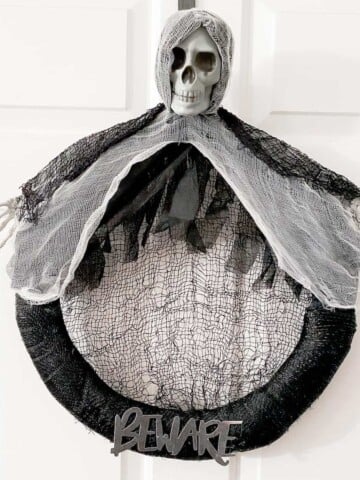 ghoul wreath