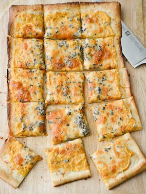 Pumpkin flatbread fall appetizer