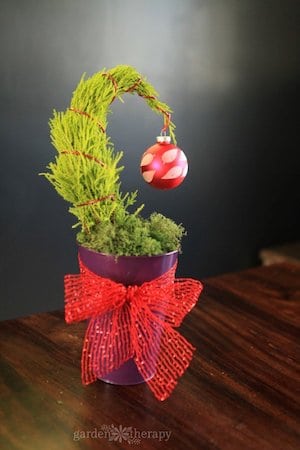 Tabletop Grinch Tree Centerpiece