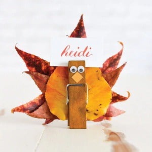 Easy Turkey Place Card Holders craft for kids
