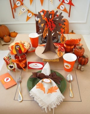 thanksgiving kids' table