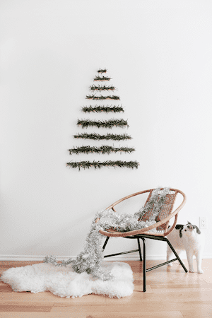 modern wall hanging christmas tree