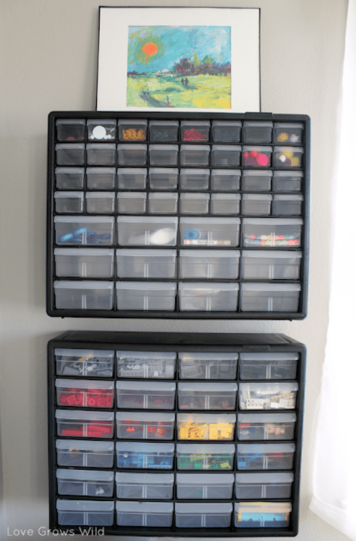 Wall mounted online lego storage