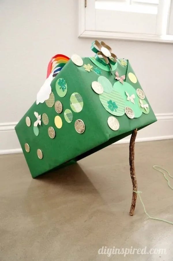 Leprechaun Trap Ideas - Moms & Munchkins