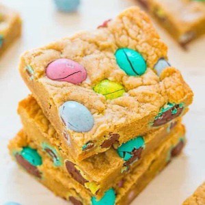 easter egg blondies