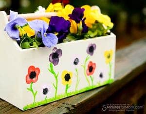 Flower Thumbprint Planter Mother’s Day Craft for kids