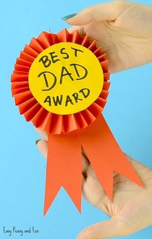 DIY Paper Best Dad Award Ribbon