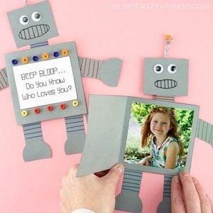 Paper Robot Homemade Father’s Day card 