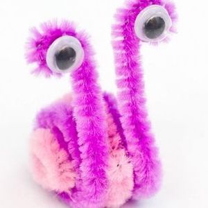pipe cleaner snail craft