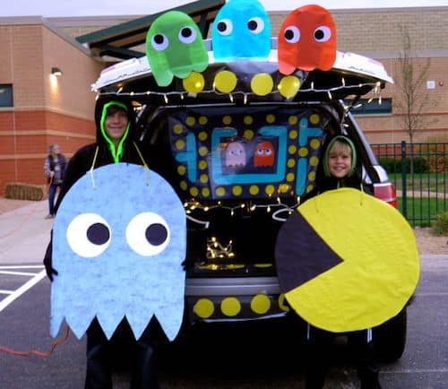 pac man trunk or treat idea