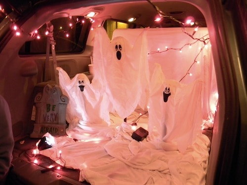 friendly ghosts van