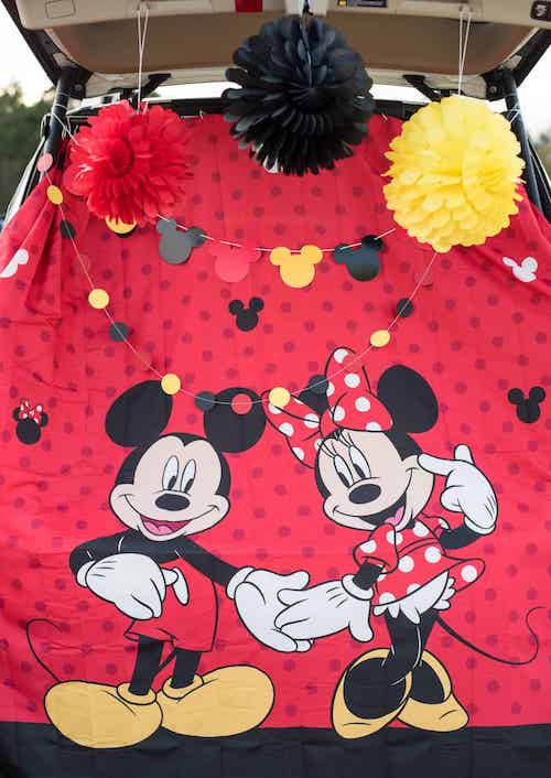 disney minnie and Mickey Mouse car