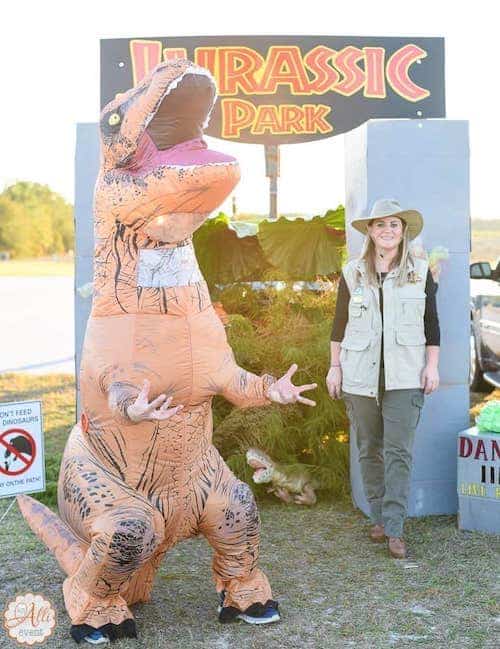 jurassic park theme truck