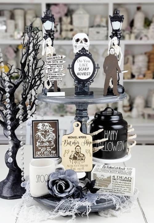 Scary Movie Themed Decor 