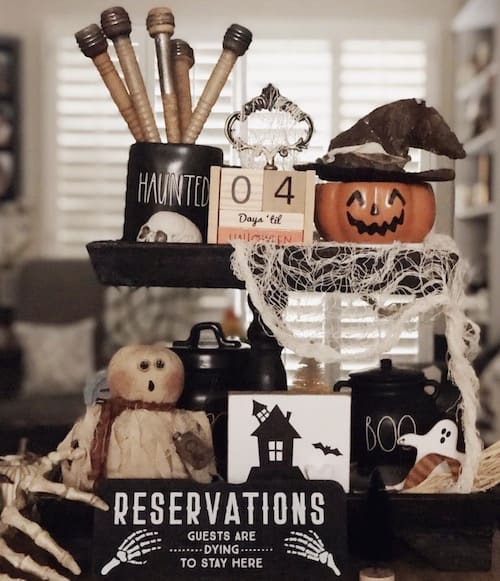 halloween tiered tray decor