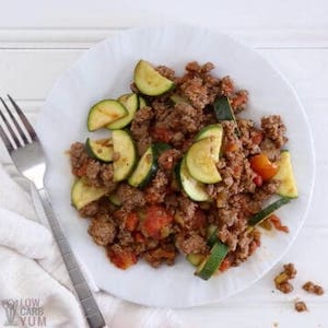 zucchini and ground beef keto meal prep skillet