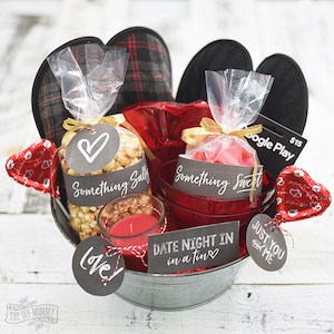 date night gift basket