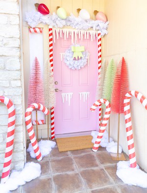 Gingerbread House porch Decor