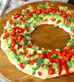 vegetable pizza wreath